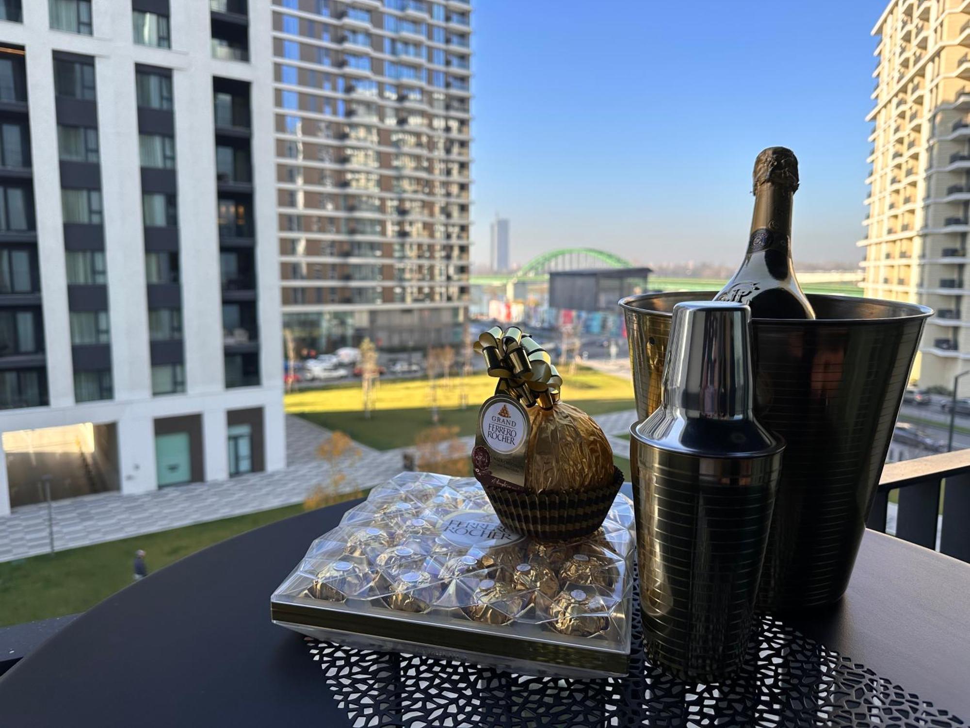 Beldorado Apartments - Belgrade Waterfront Royal Luxury Studio Exterior photo